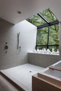 Spa Bathroom || HOMErandRuth.com